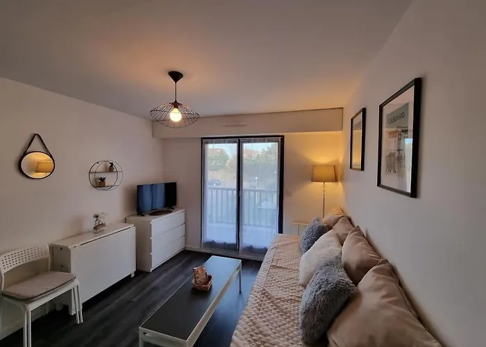 Cosy Plage-acces Prive A La * Cabourg